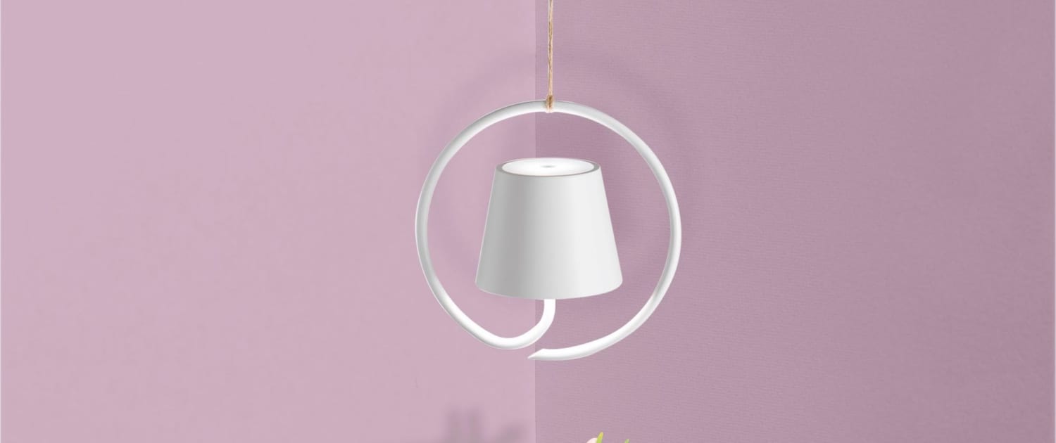 AiLati Poldina hanging WHITE 1500x630 Lampe a´porter