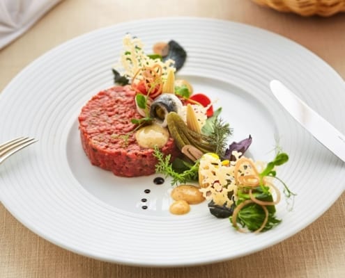 Post Lech Beef Tartare 4 Kopie preview 495x400 Hering Berlin