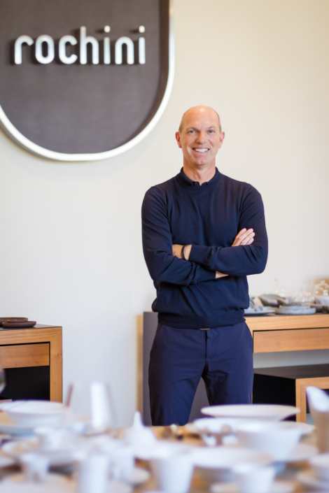 hannes tiefenthaler portrait rochini 1 470x705 Presse