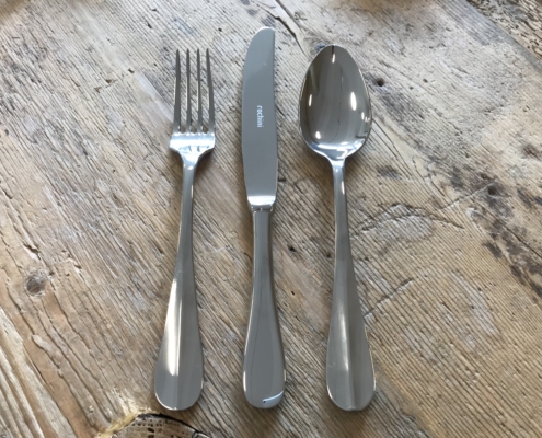 rochini tavolo 00004 495x400 Tavolo